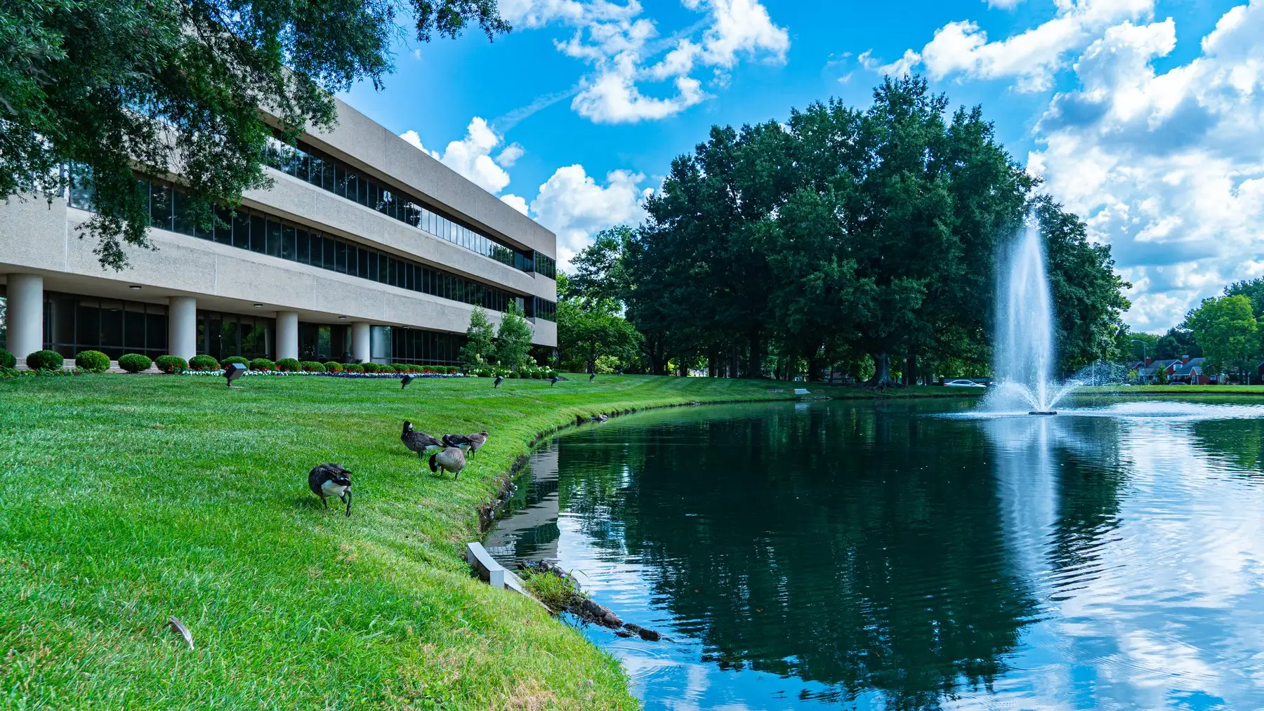 Southcreek Park — campus and interior photograph 8